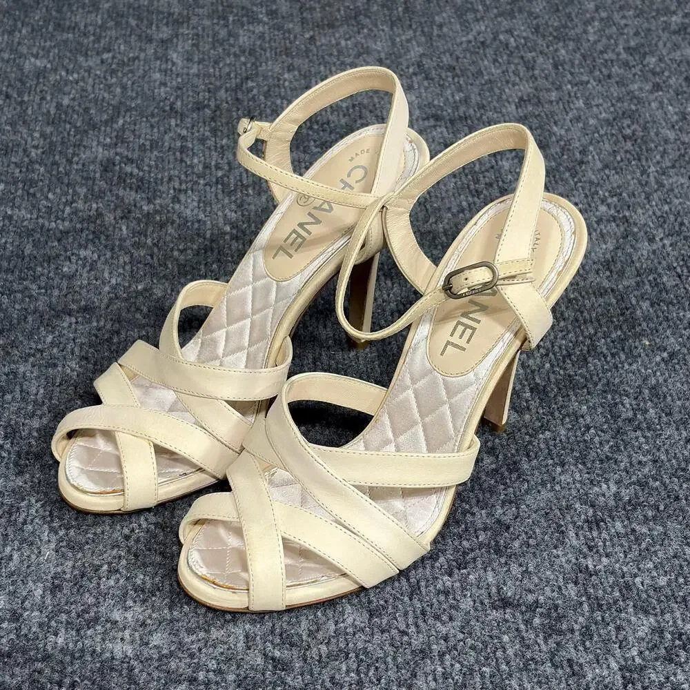 Chanel Strappy Sandals Womens 6 Beige Quilted Leather CC Logo Heels Italy